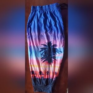 Tropical Capri Jogging Pants